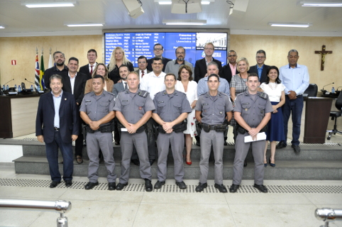 Câmara aprova medalha de bravura para policiais militares