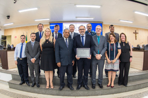 Moacir Baquião recebe o Título de Cidadão Limeirense