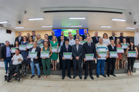 Farmacêuticos são homenageados na Câmara