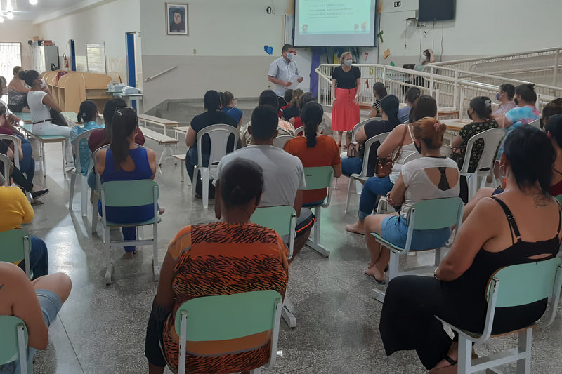 Helder do Táxi visita Emeief Martim Lutero e volta a pedir manutenção do local