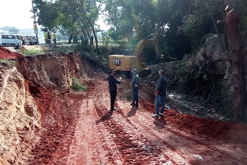 Iniciadas obras de contenção de erosão no Jardim São Simão