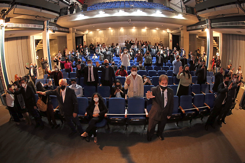 Posse: Parlamento Regional de Piracicaba