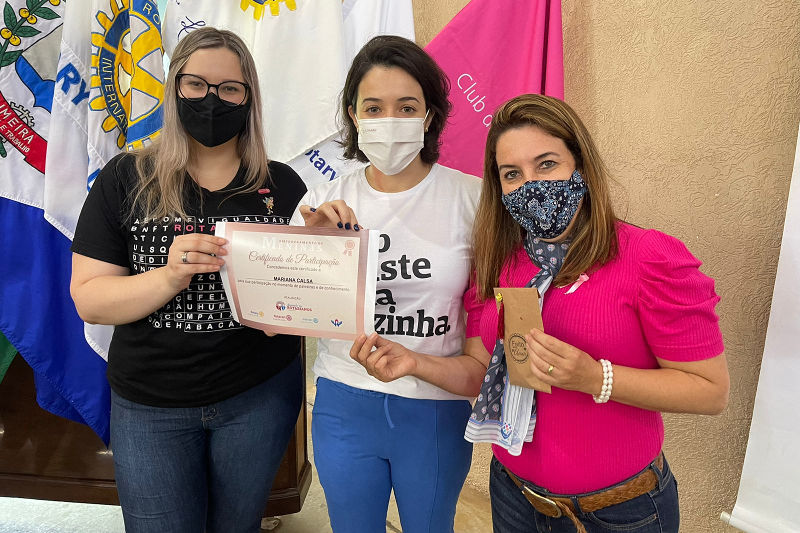 Mariana Calsa participa de evento sobre empoderamento de meninas