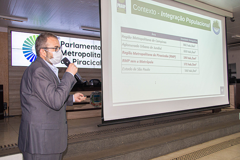 Reunião do Parlamento Metropolitano de Piracicaba na Câmara Municipal de Limeira