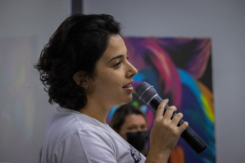 Parlamentar defende representatividade política de mulheres e de jovens