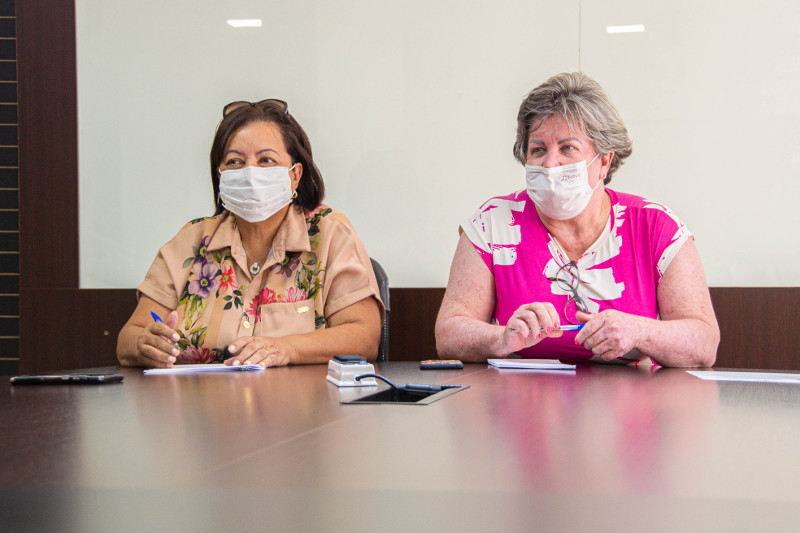 Comissão de Educação visita escolas Irene Gomes e Padre Maurício