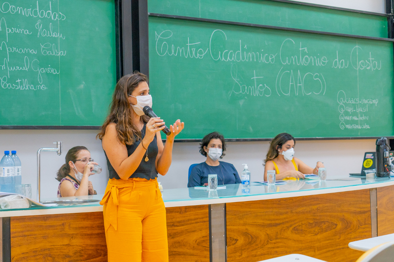 Mariana Calsa participa de debate sobre mudanças climáticas na Unicamp