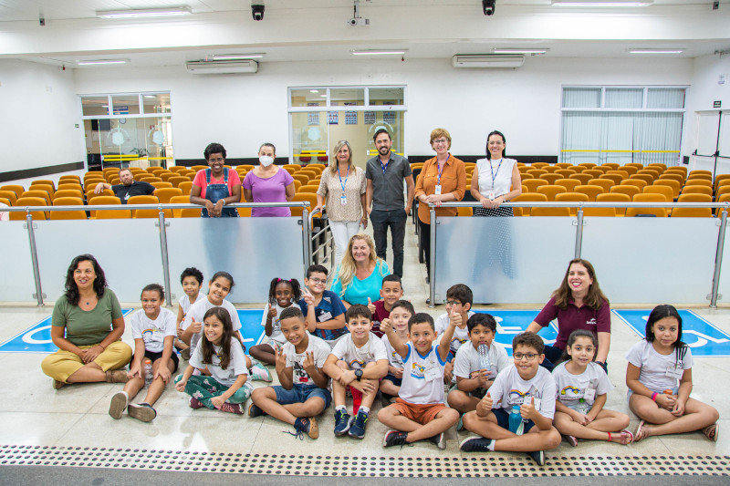 Escola Legislativa realiza aula inaugural do projeto “Conhecendo a Câmara”