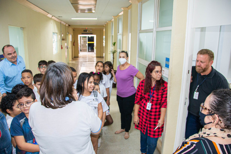 Escola Legislativa realiza aula inaugural do projeto “Conhecendo a Câmara”