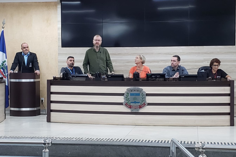 Presidente da Câmara participa de abertura de palestra sobre saúde dos trabalhadores