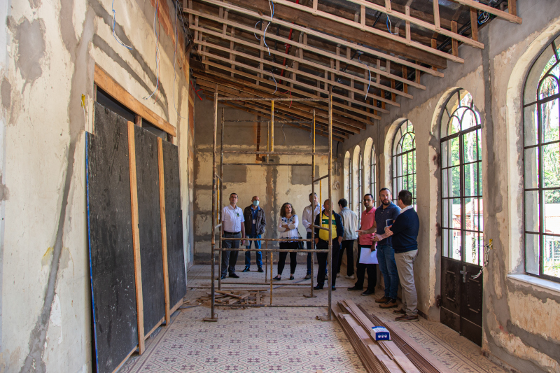 Comissão de Obras visita obras de restauro do Palacete Tatuibi