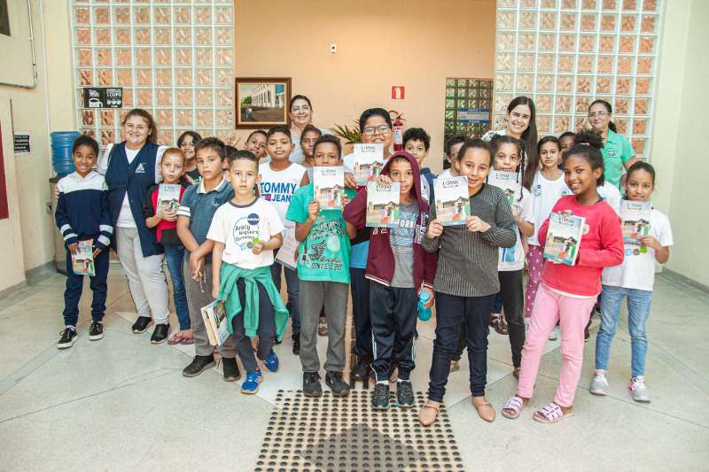 Alunos da Emeief Aracy Nogueira Guimarães visitam a Câmara de Limeira