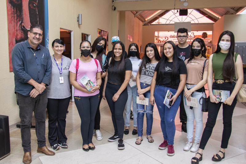 Alunos do Senac conversam com vereador Helder do Táxi