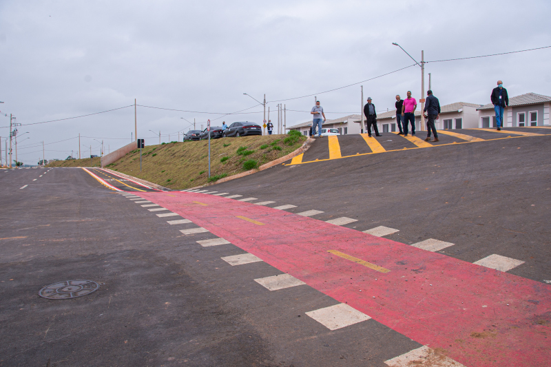 Comissão de Obras da Câmara visita novo loteamento no Jardim Primavera