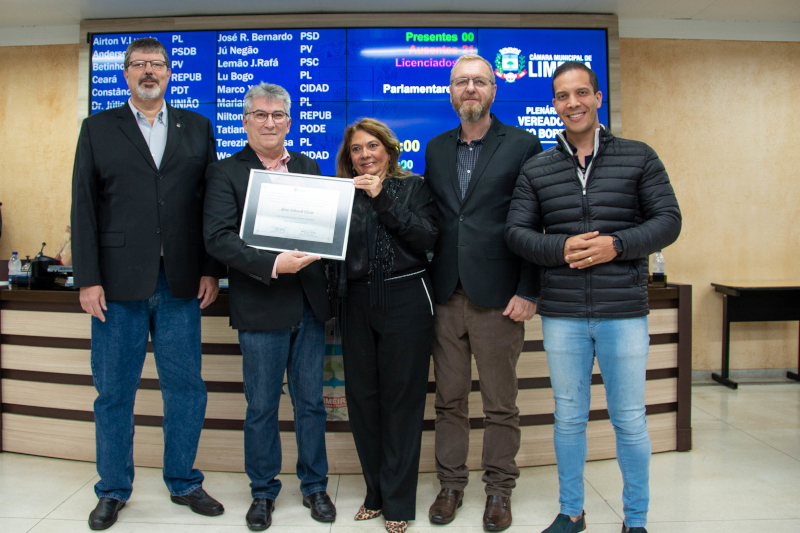 Mário Eduardo Cazão recebe Título de Cidadão Limeirense