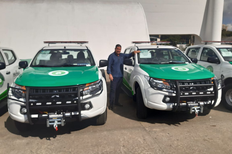 Em São Paulo, Helder do Táxi acompanha entrega de viaturas da Patrulha Rural