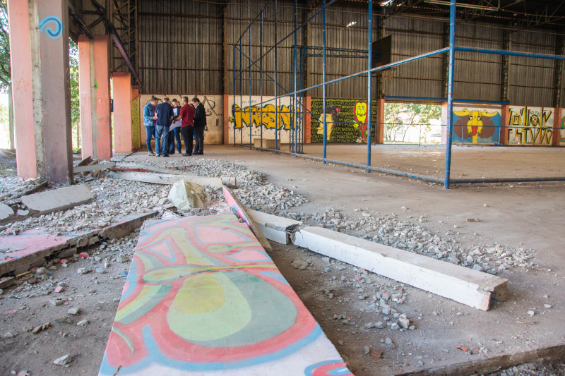 Comissão fiscaliza início das obras no Centro Comunitário do Jardim Glória