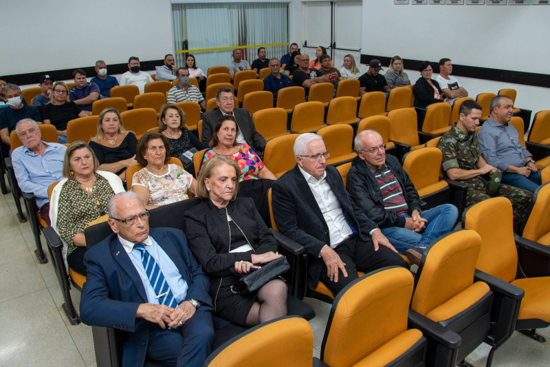 Segundo-tenente Ângelo Gimenez Filho recebe Título Cidadão Limeirense