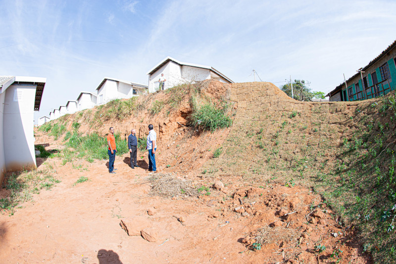 Comissão de Obras faz nova diligência no loteamento no Jardim Primavera