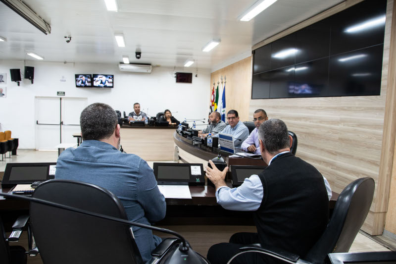 Comissão debate adequações do loteamento Jardim Primavera com moradores