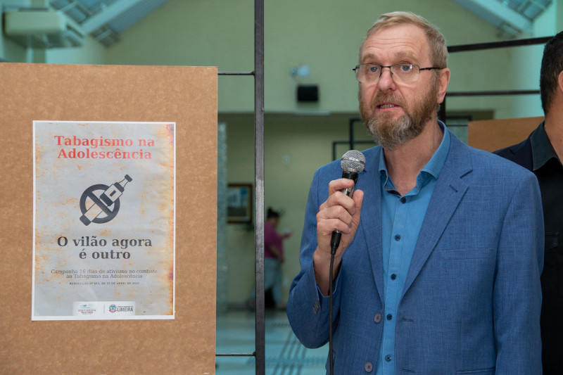 Câmara inaugura exposição Tabagismo na Adolescência - o Vilão é Outro