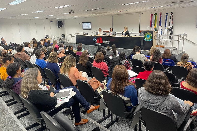 Mariana Calsa participa do 1º Congresso da Mulher Advogada de Campinas