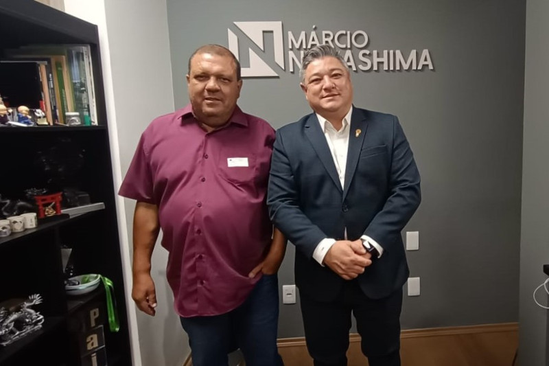 Vereador Adir Almeida se reúne com deputado estadual Márcio Nakashima