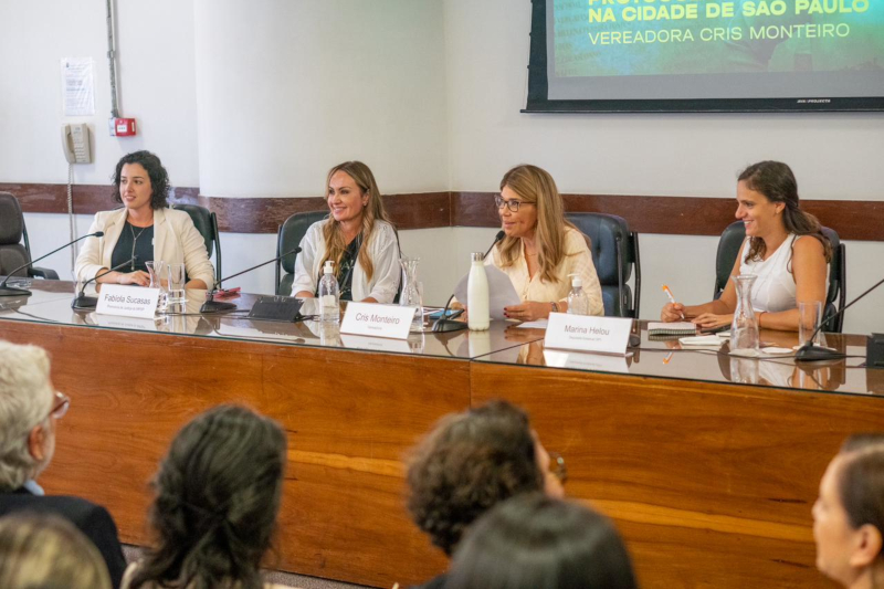 Mariana Calsa participa de reunião sobre combate à violência sexual