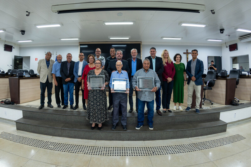 Câmara entrega três títulos de Cidadão Limeirense