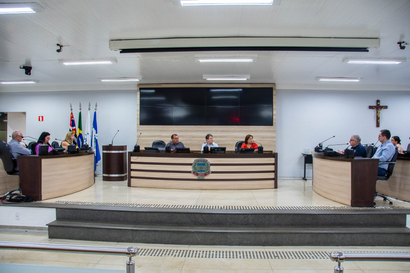 Comissão recebe representantes da Secretaria de Saúde, da Santa Casa e da Humanitária