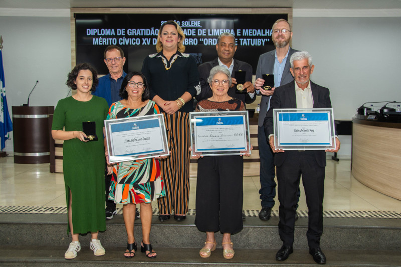 Em sessão solene, câmara entrega Diplomas de Gratidão da Cidade de Limeira