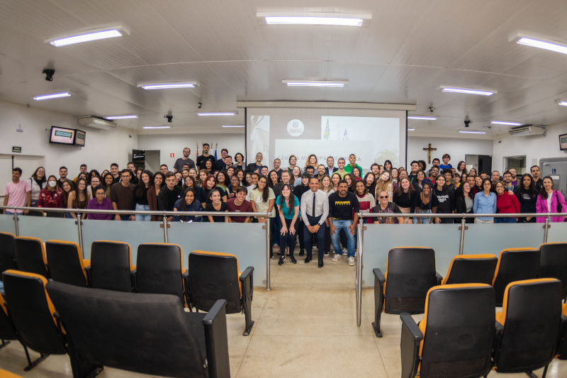 Alunos da Unicamp participam de sessão ordinária na Câmara Municipal de Limeira