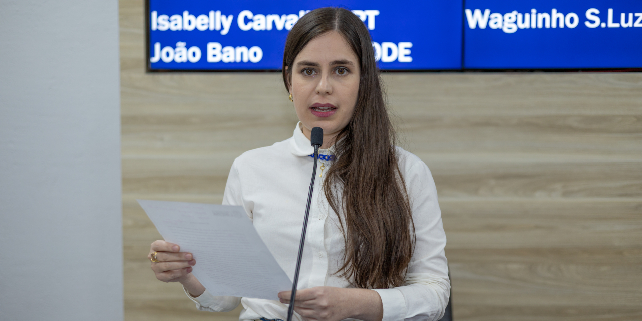 Tatiane Lopes reforça pedido de construção de hospital público veterinário