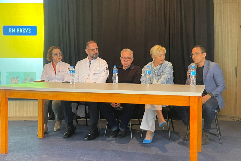 Presidente da Câmara participa de anúncio oficial do curso de medicina em Limeira