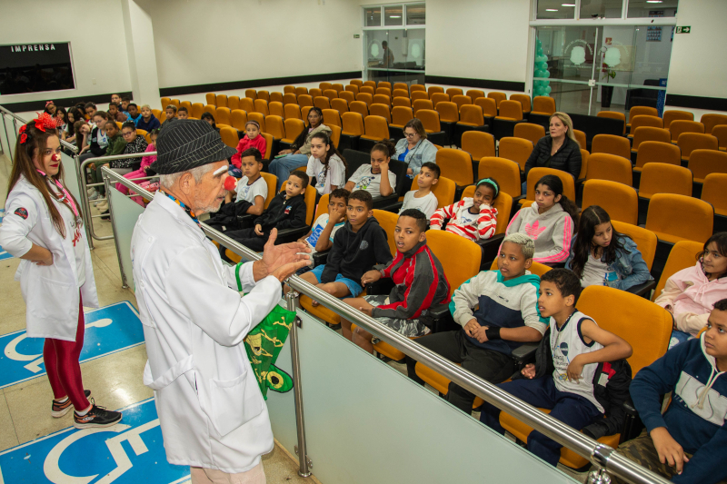 Libertadores do Riso ensinaram sobre reciclagem e descarte de resíduos