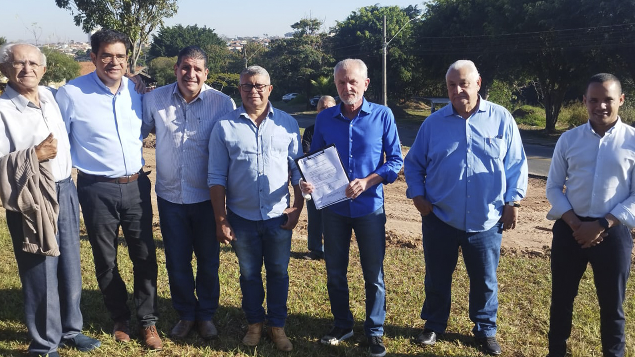 Obras no Parque Hipólito: Helder do Táxi participa de cerimônia de início dos serviços