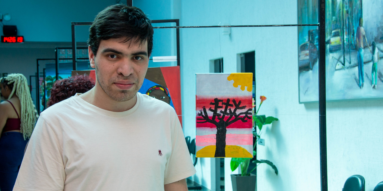 Wesley Fabri Senefonte, autor da obra em exposição