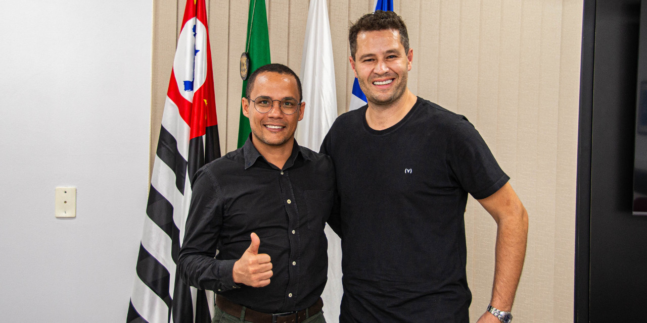 Presidente recebe apresentador de televisão Pedro Leonardo na Câmara de Limeira