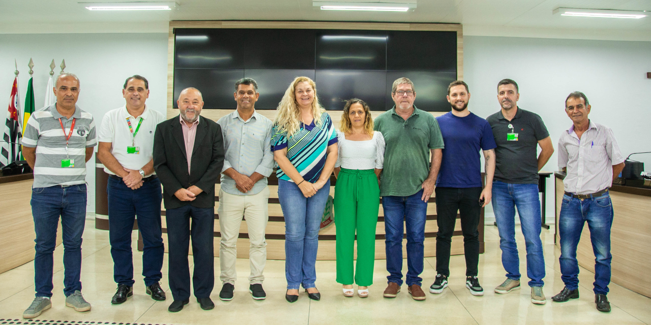 Elektro e consumidores dialogaram em reunião promovida pela Comissão