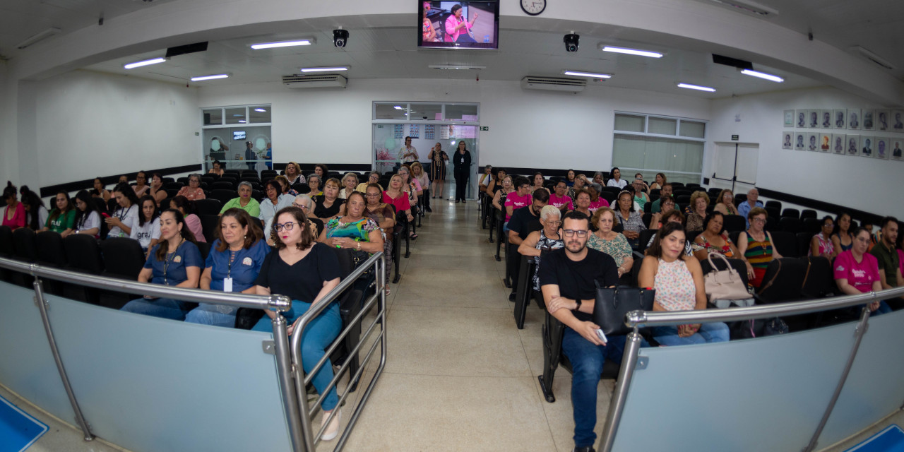 Câmara promove roda de conversa sobre o câncer de mama