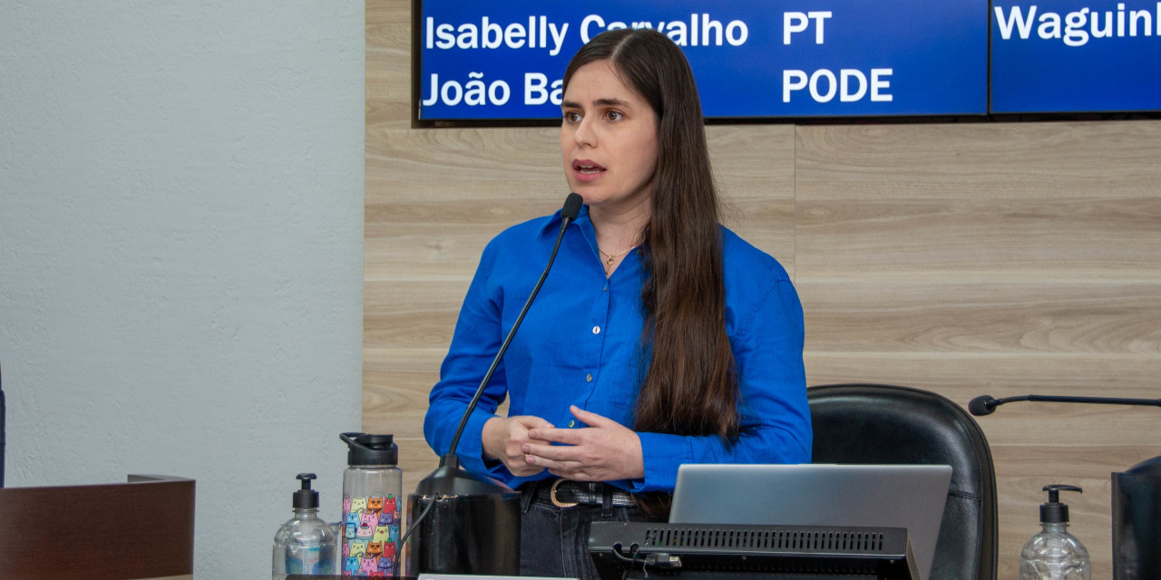 Substituição gradual de veículos de tração é sugerida pela vereadora Tatiane Lopes