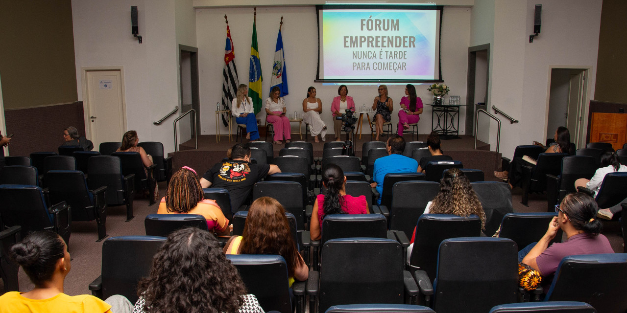 Câmara realiza fórum com temática voltada ao empreendedorismo feminino