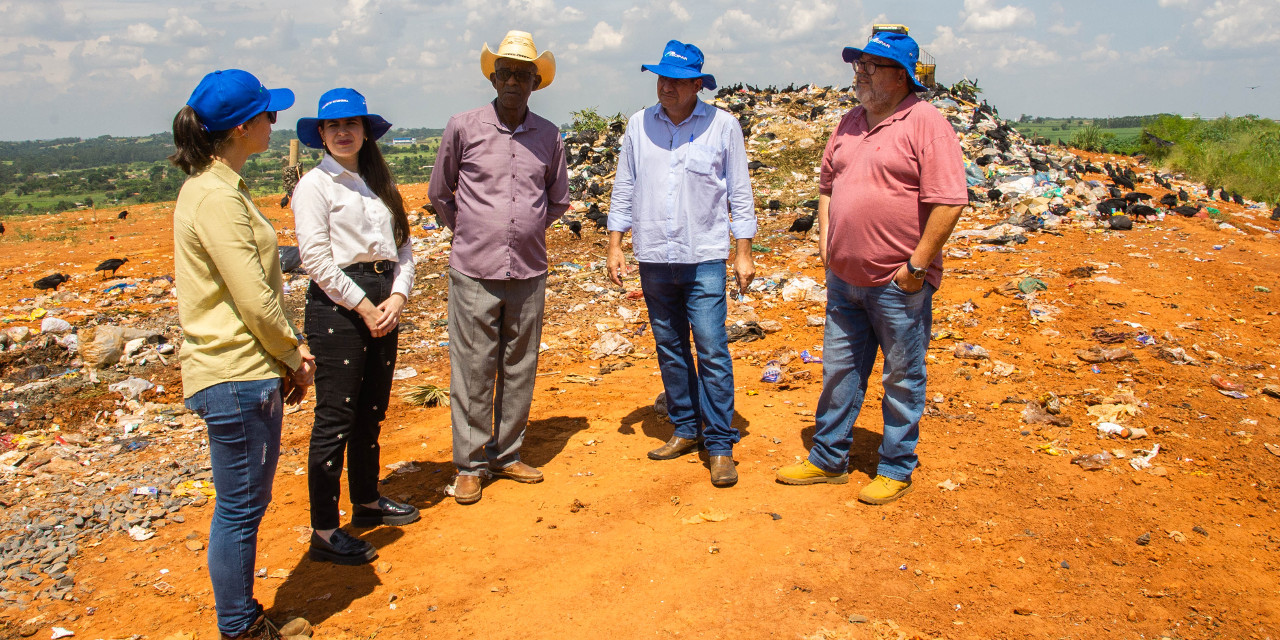 Comissão de Meio Ambiente da Câmara visita Aterro Sanitário