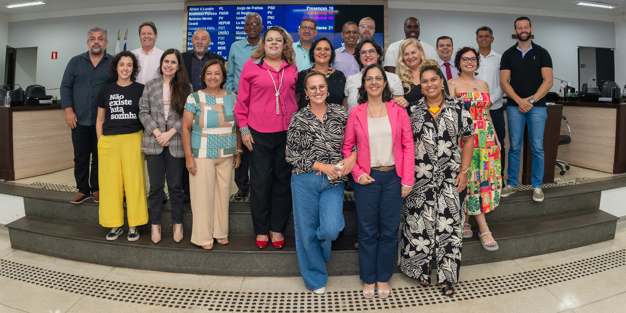 Tribuna Livre tem temática feminina com representante do Coletivo Roda de Saia Mara Jaqueline