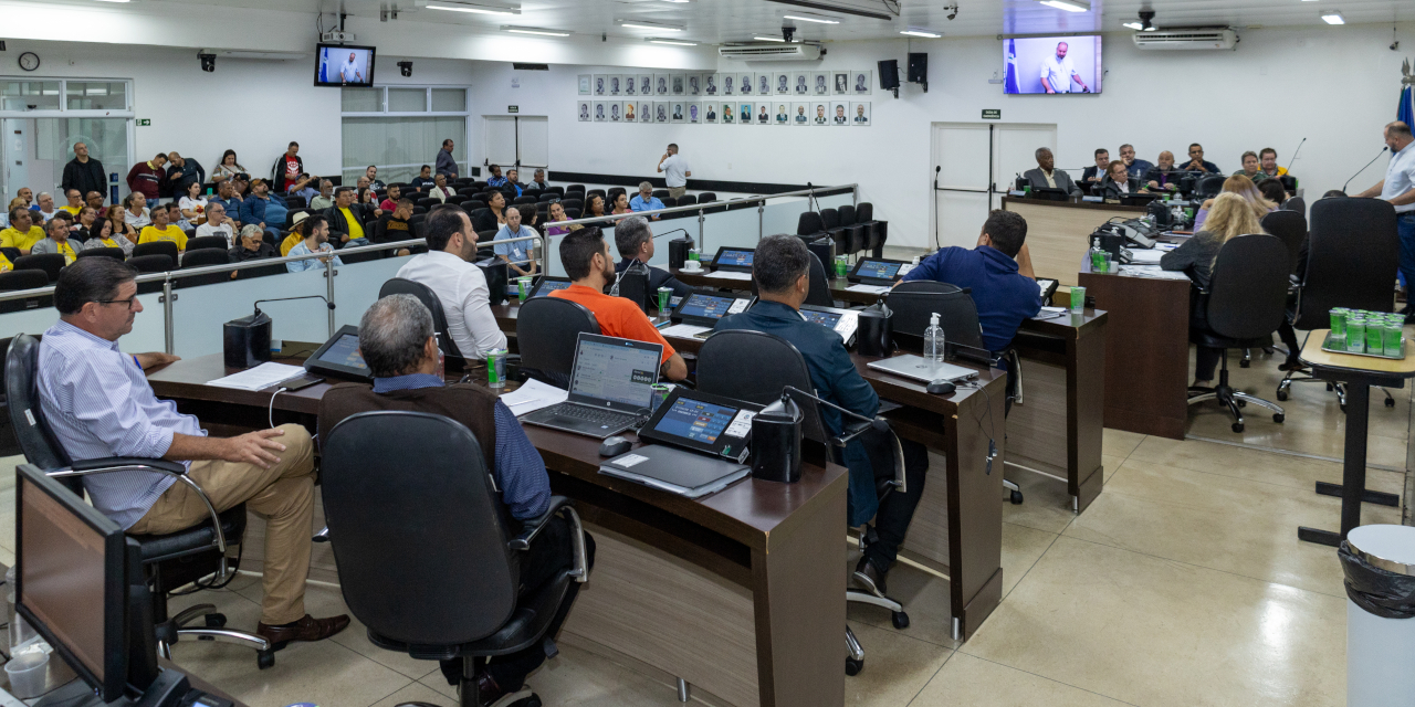 Sessão ordinária: três projetos aprovados pela Câmara nesta segunda-feira (27/5)