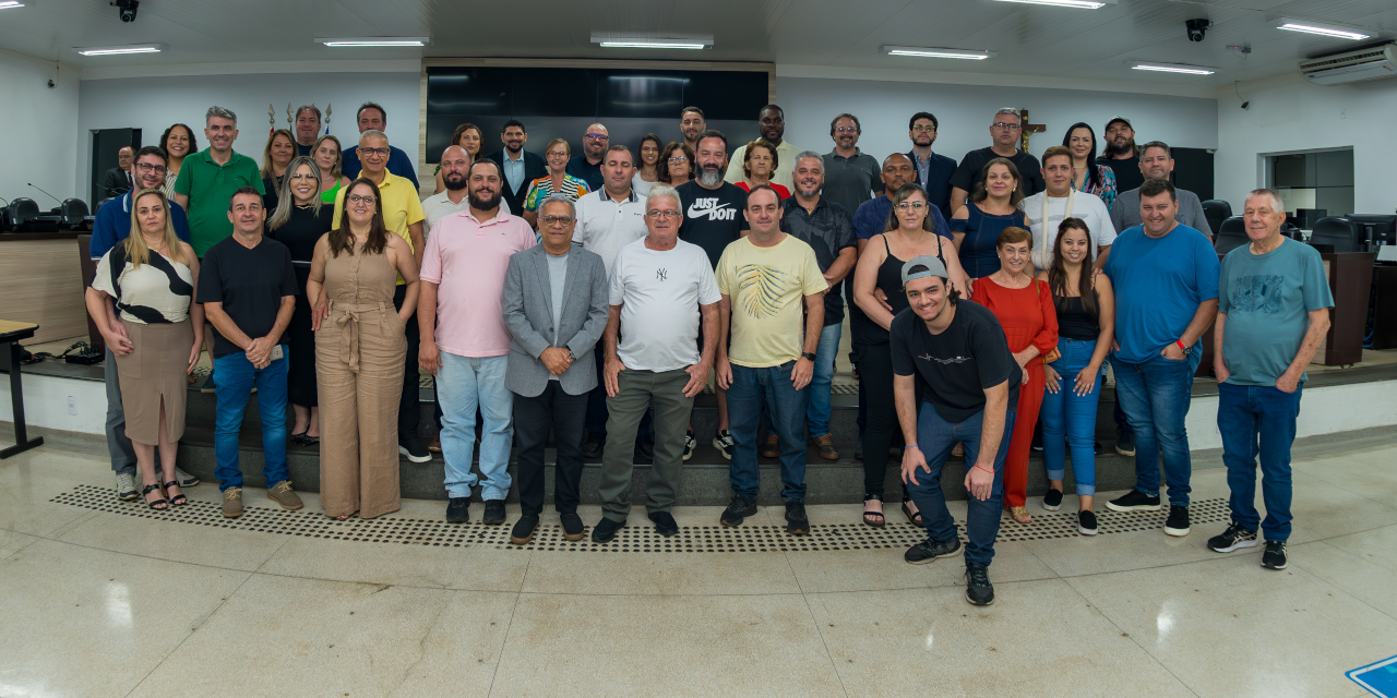 Fabiano Mello Dias é homenageado em sessão solene na Câmara