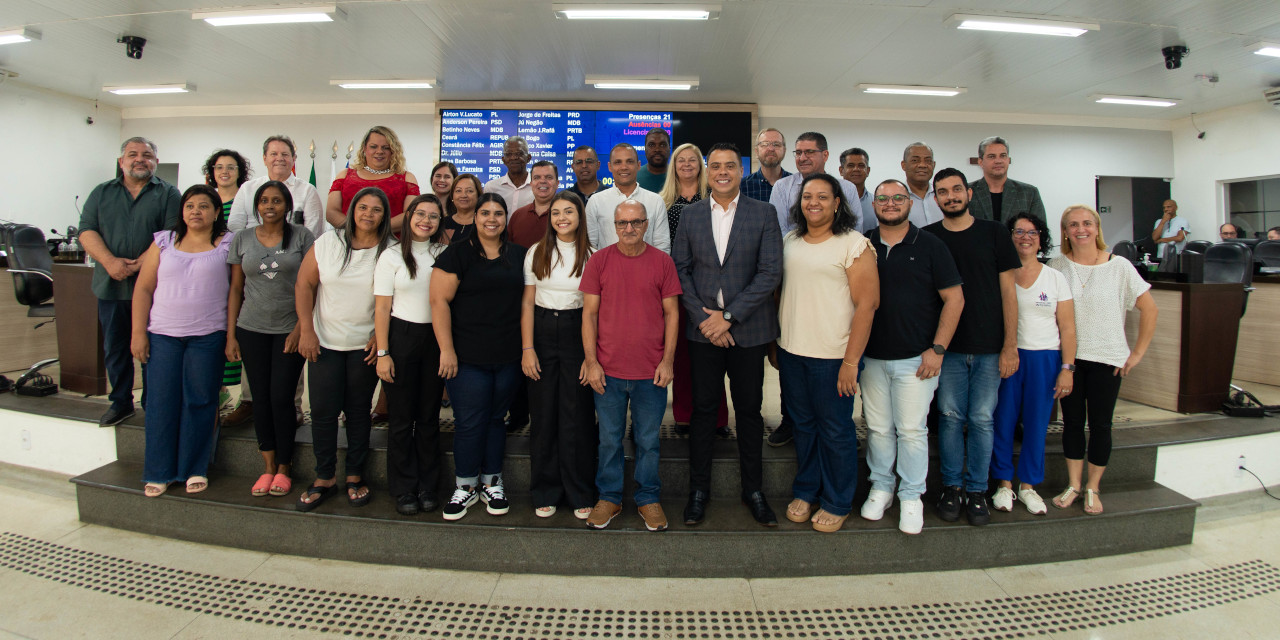 Moção de congratulações: estudante limeirense Julya de Campos Frota conquista o 1º lugar em concurso de redação