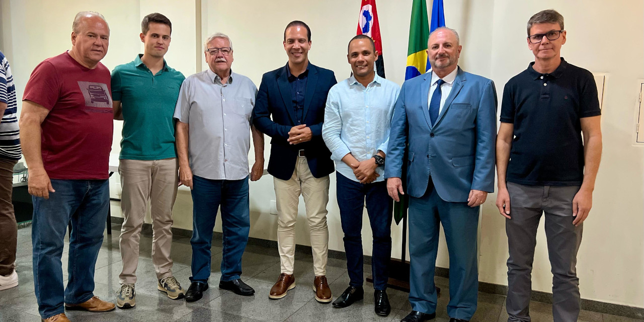 Presidente da Câmara e prefeito debatem orçamento público em reunião do OSB